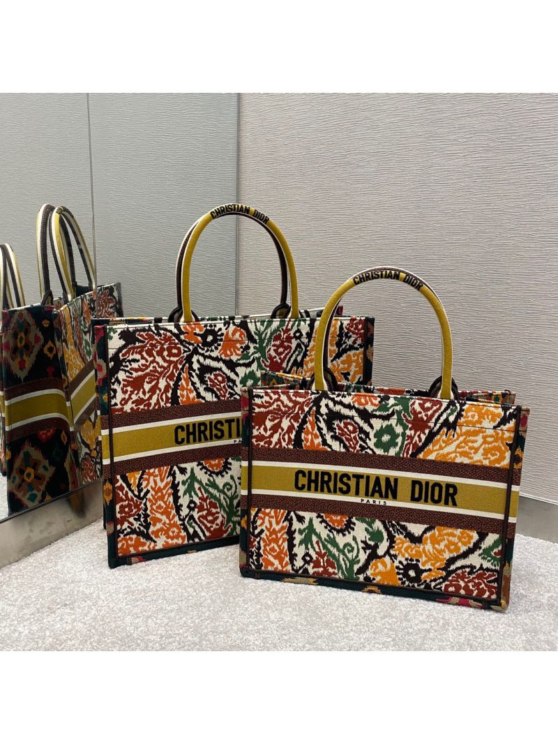 Dior Book Tote bag in Yellow Multicolor Dior Paisley Embroidery