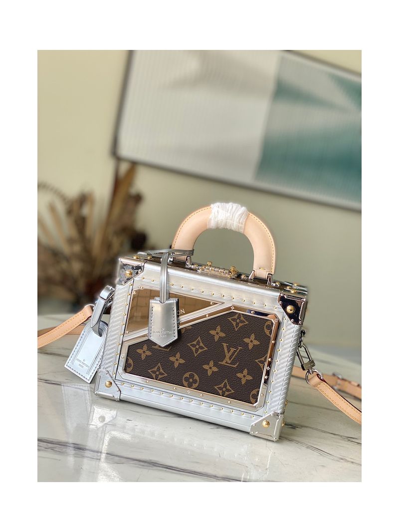 Louis Vuitton LV Petite Valise LV Sapceship M10090 Limited Edition