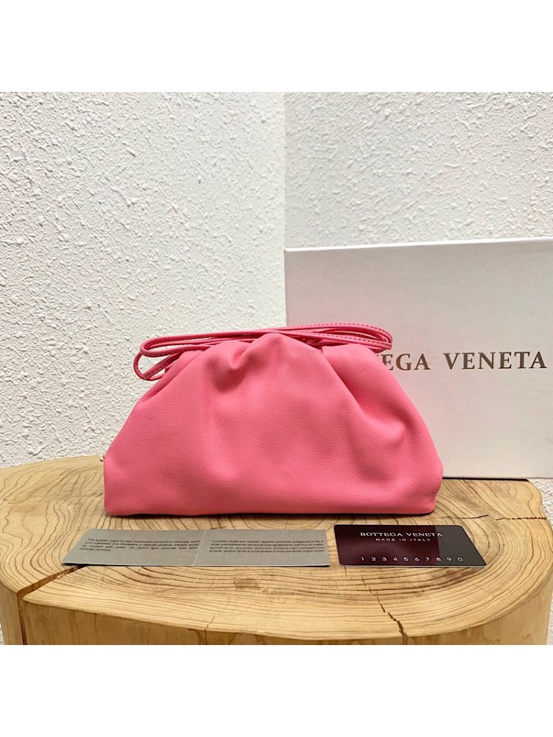 Bottega Veneta BV The Pouch 20 in Butter Calf 585852 Pink