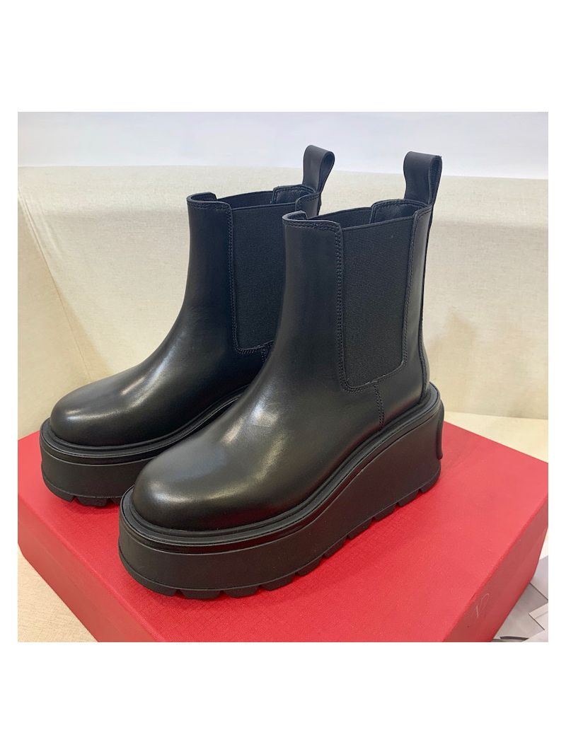 Valentino Uniqueform Calfskin Ankle Boot 85mm Black VW2S0AP7