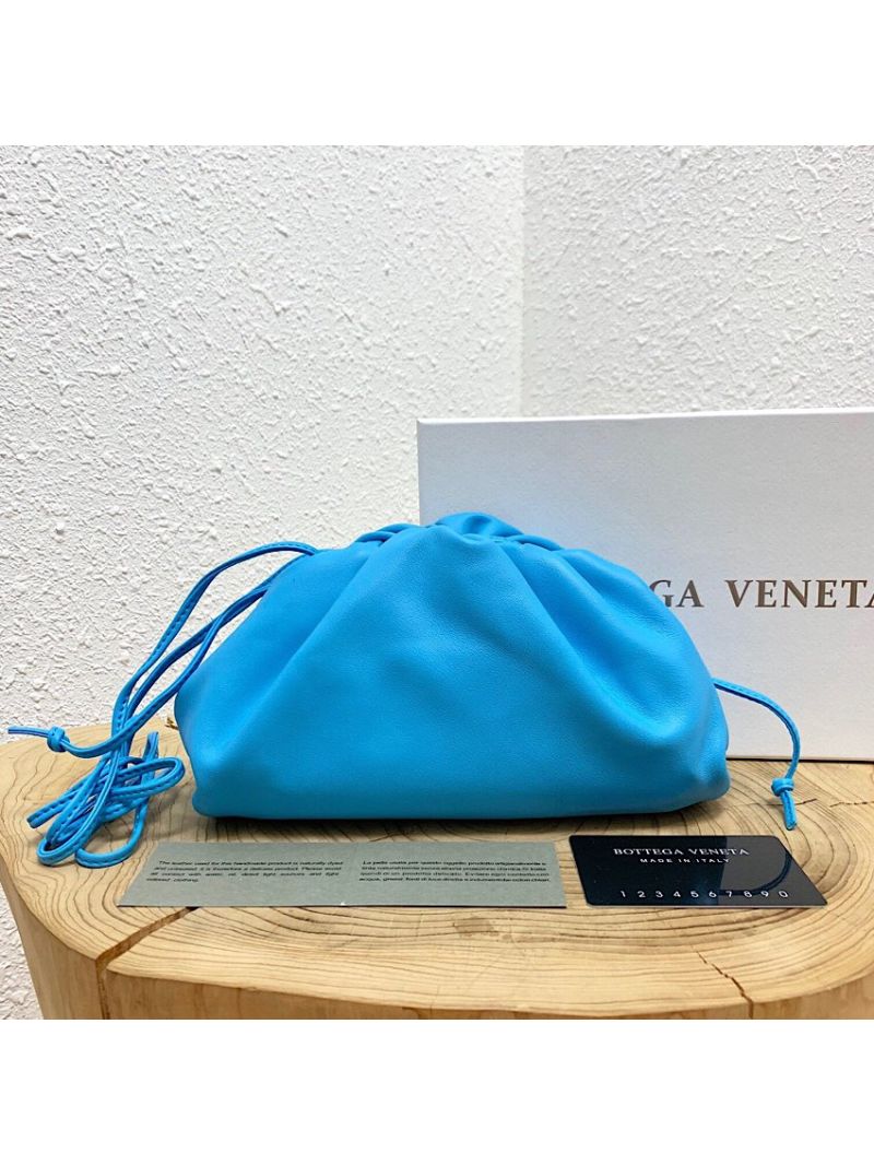 Bottega Veneta BV The Pouch 20 in Butter Calf 585852 Sky Blue