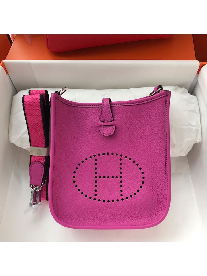 Hermes Evelyne Bag in Clemence leather Rose Pourpre