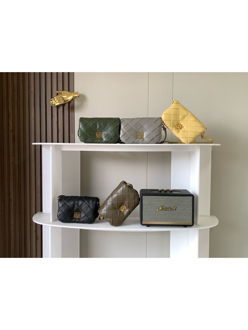 Loewe Mini Puffer Goya In Pleated Shiny Nappa Lambskin A896W56 Bottle Green