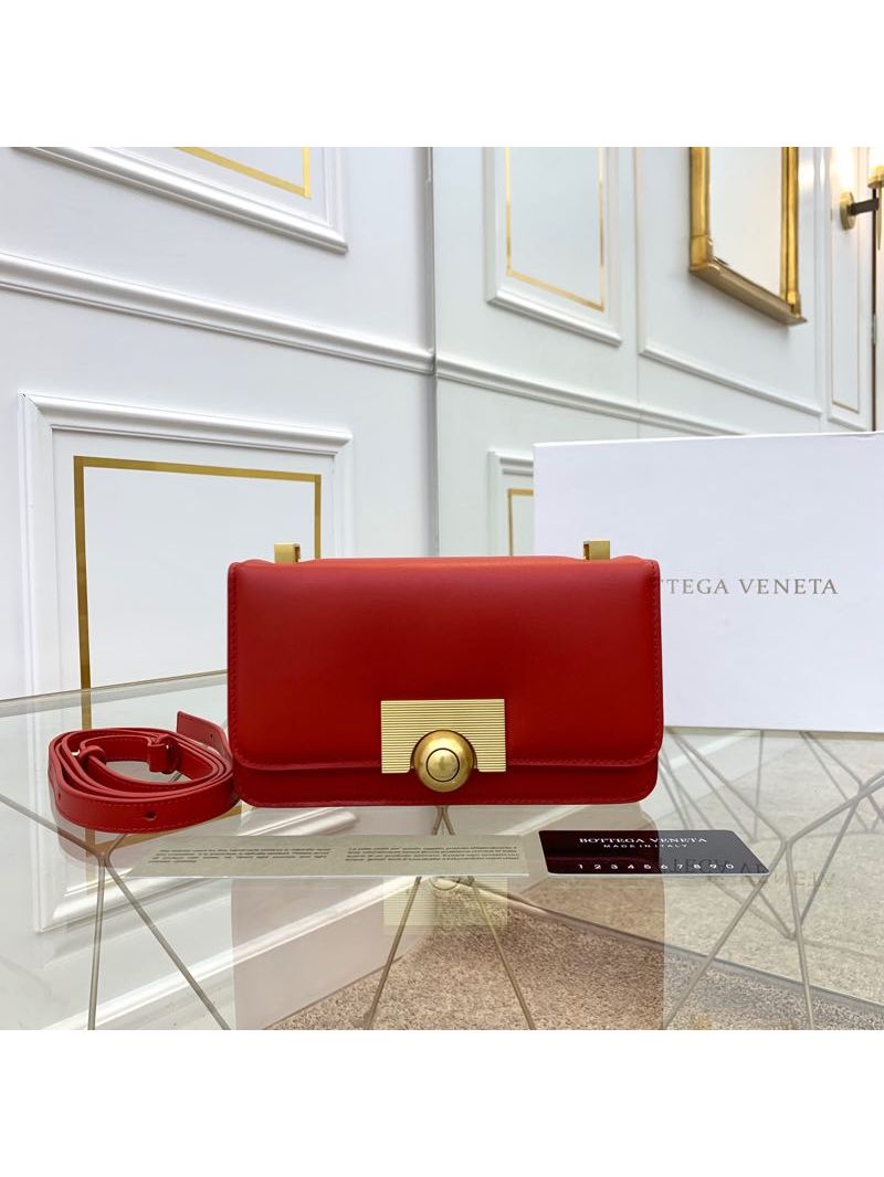 Bottega Veneta Mini BV Classic Bag in Smooth Calf Ronde Bag 587222 Red