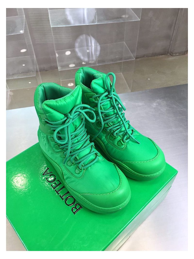 Bottega Veneta BV Puddle Bomber 667218 Grass