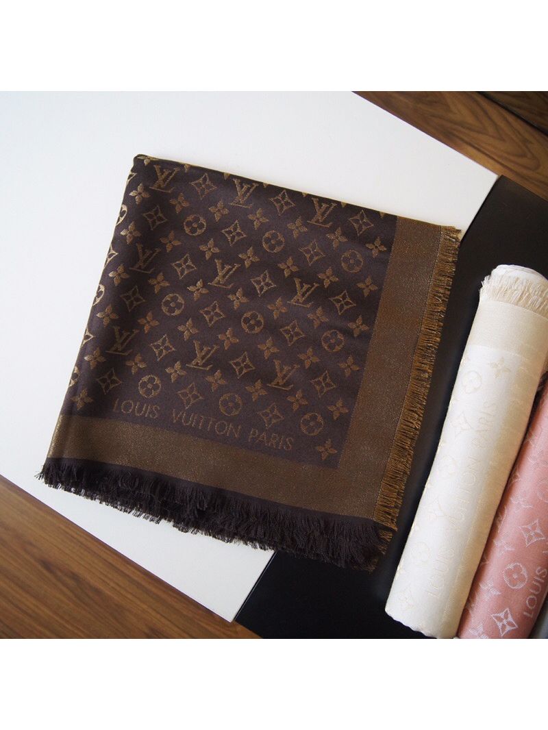 Louis Vuitton LV Classic Monogram Shine Shawl M75123 Brown