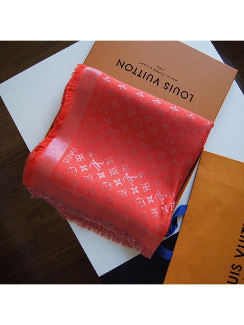 Louis Vuitton LV Classic Monogram Shine Shawl M75123 Orange