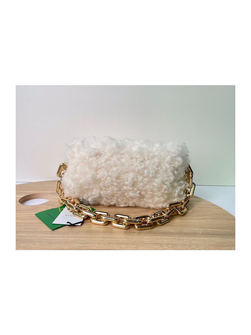 Bottega Veneta BV Chain Pouch Shearling Clutch With Chain 620230 White