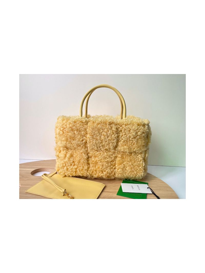 Bottega Veneta BV Arco Tote Small Intreccio Shearling Tote Bag 652867 Teddy