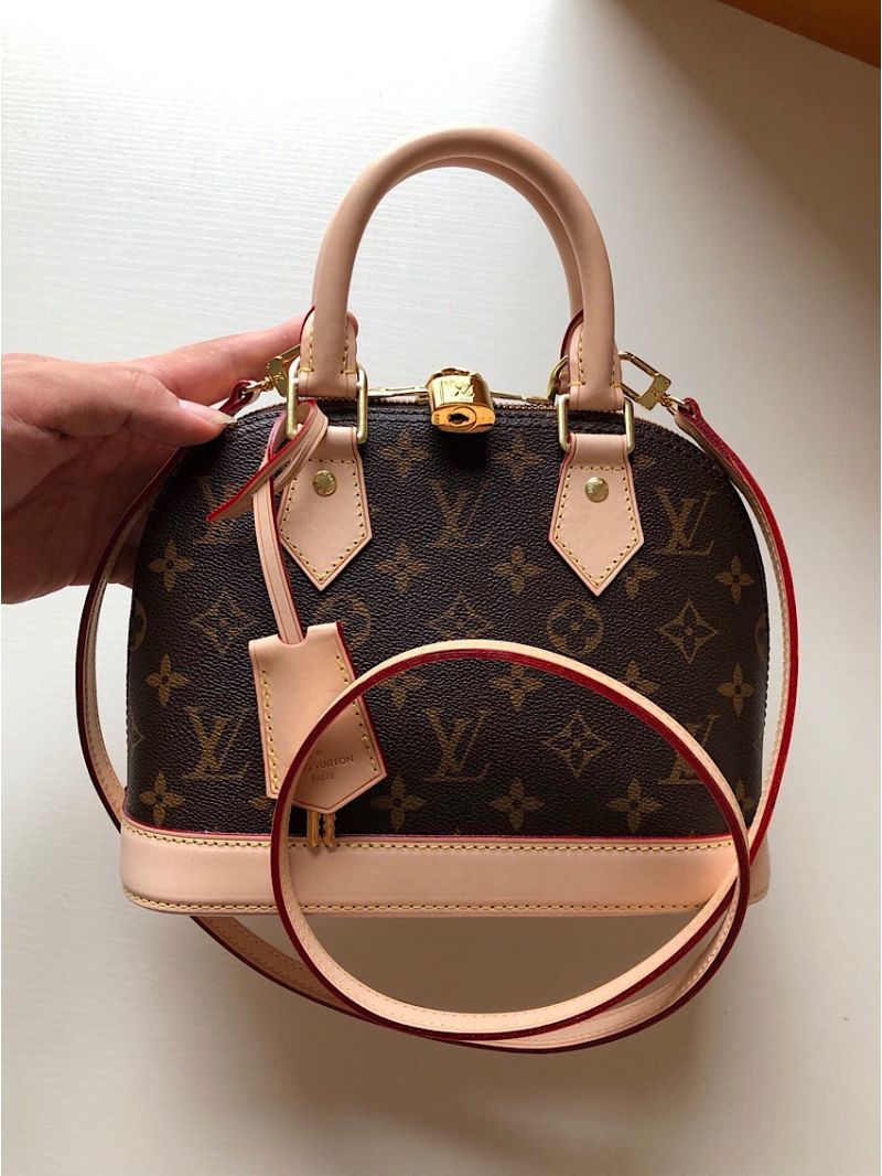 Louis Vuitton Alma monogram canvas