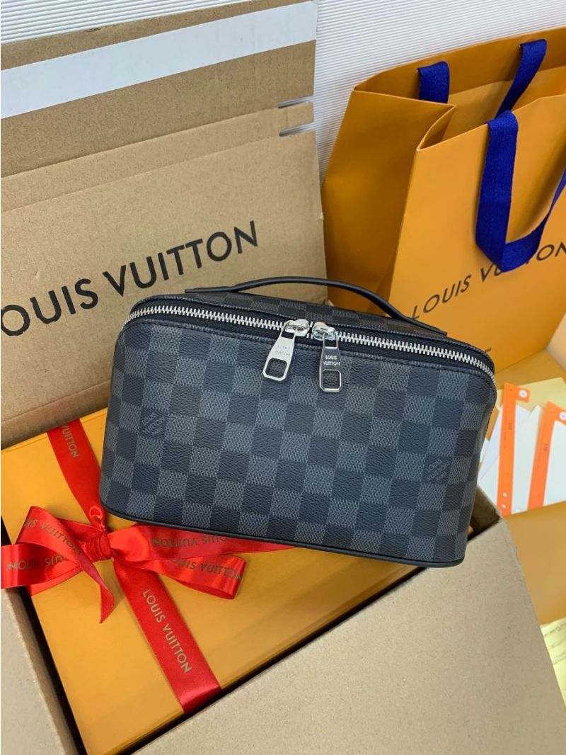 Louis Vuitton LV Toiletry Bag M11750 Damier Graphite