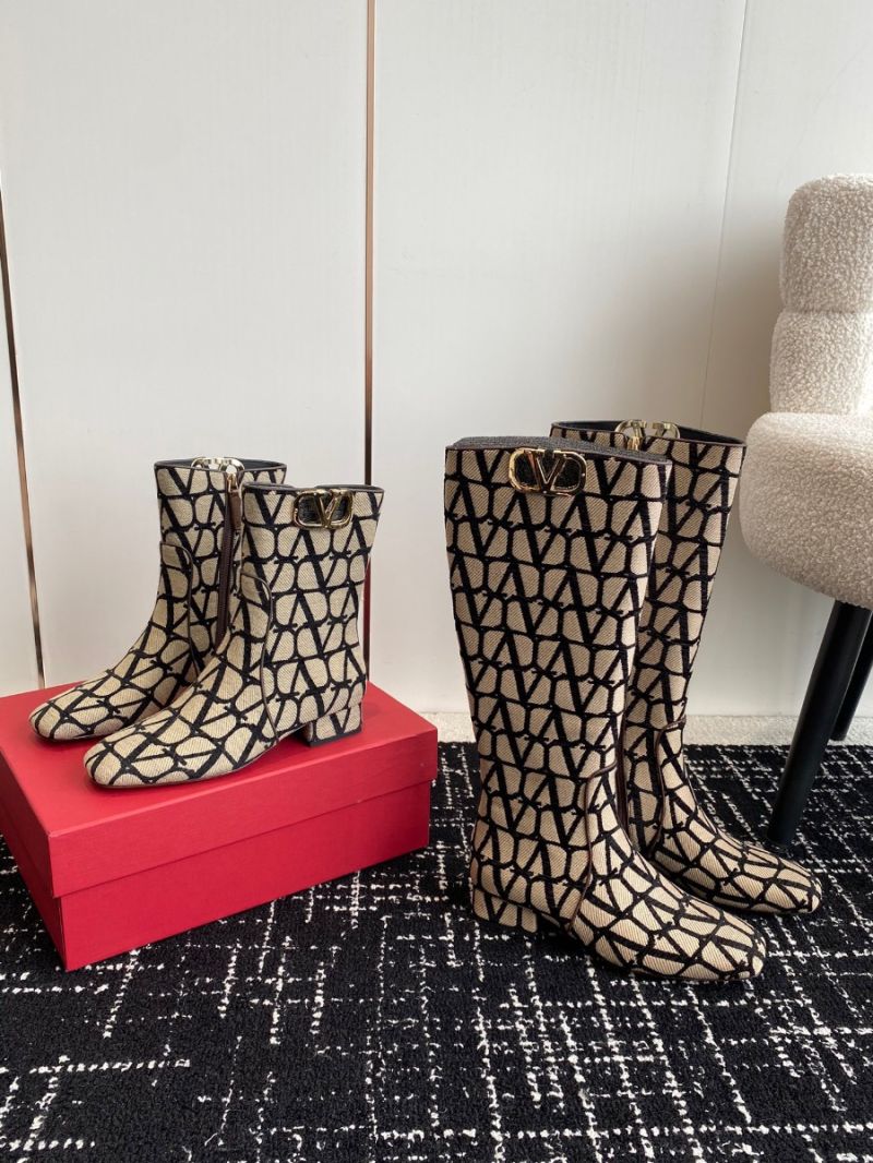 Valentino VLogo Ankle Boot In Toile Iconographe 30mm 2W2S0FT1 Black