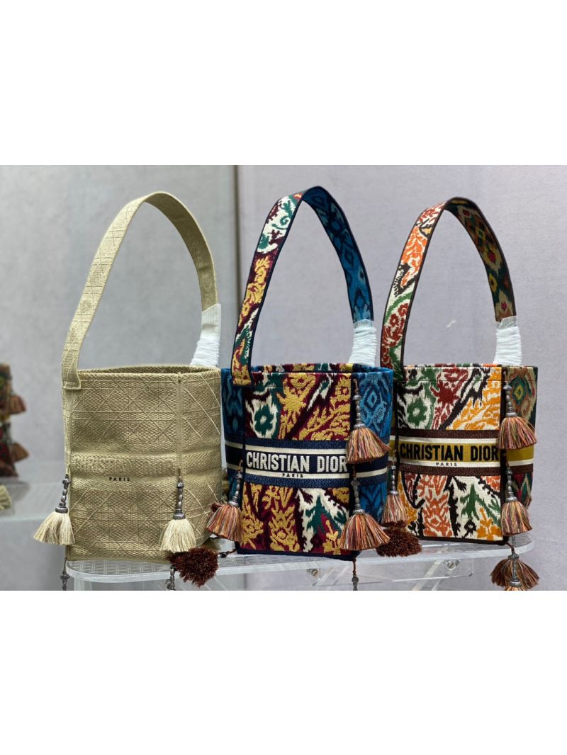 Dior D-Bubble Bucket Bag Beige Cannage Embroidery with Straw Effect M1276