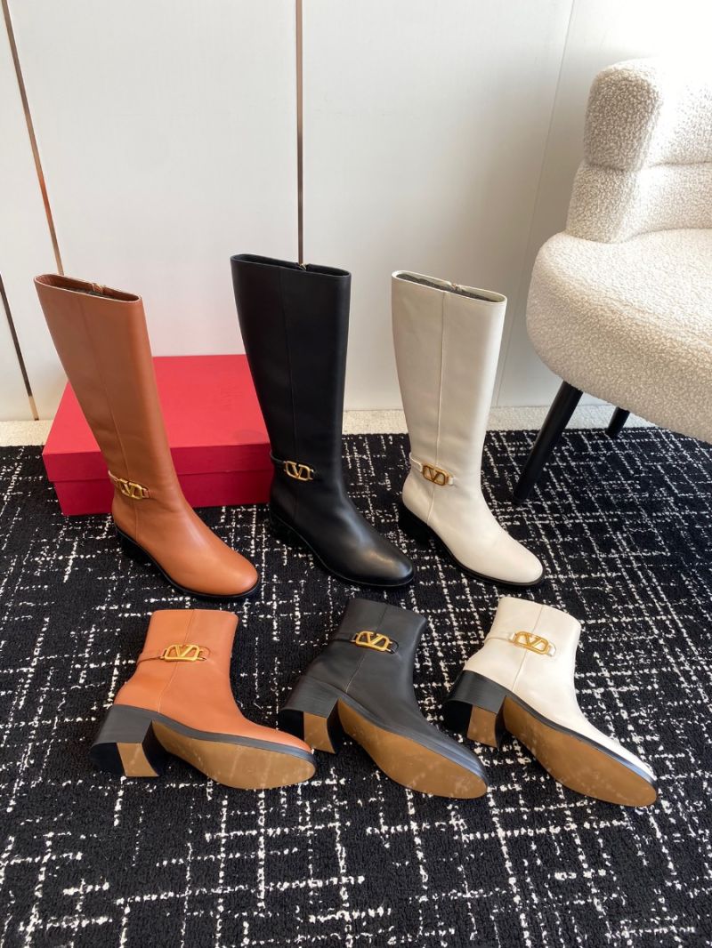 Valentino Vlogo Signature Calfskin Ankle Boot 30mm 3W2S0CT1 White