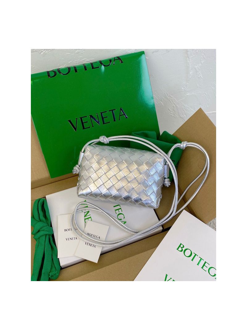 Bottega Veneta BV Loop Mini Intrecciato Patent Leather Cross-body Bag 680254 Silver