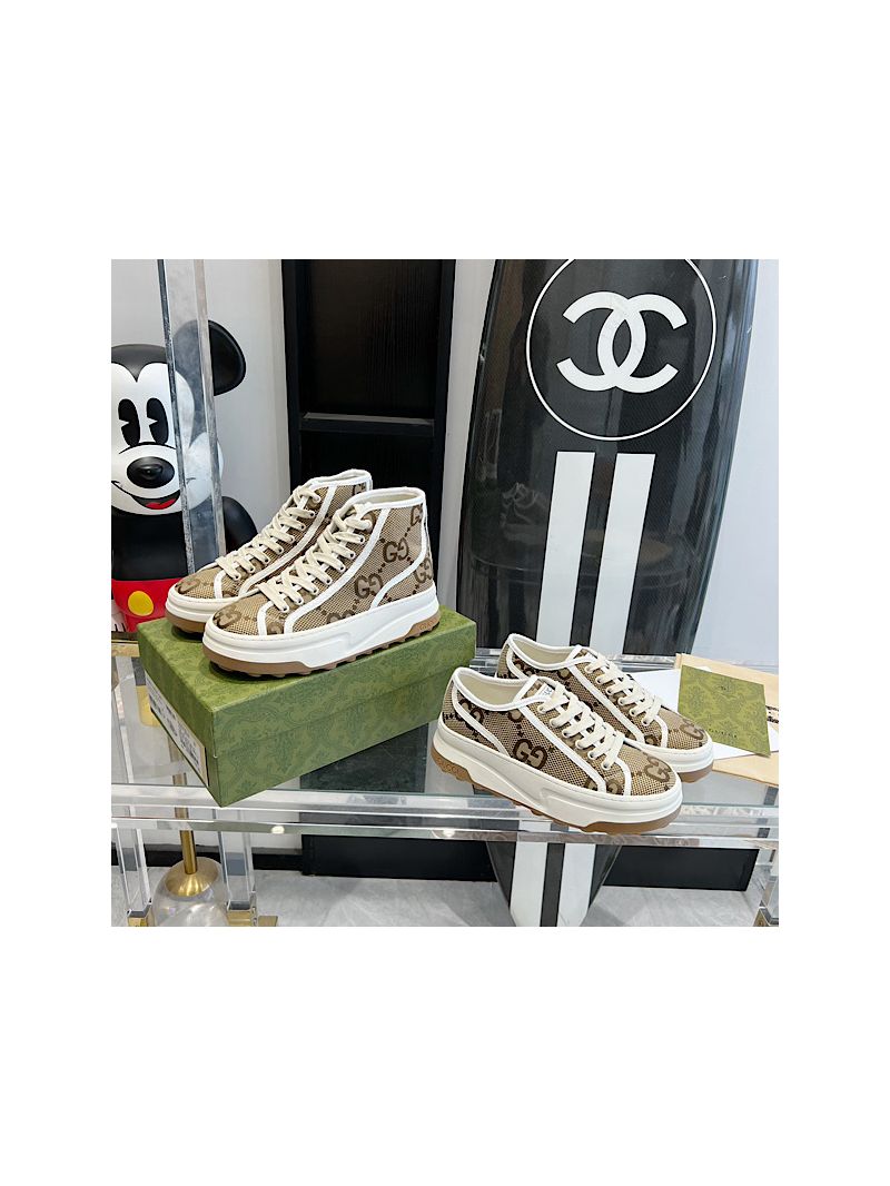 Gucci Women's GG Tennis Sneaker Chunky Sole746766 746768 01