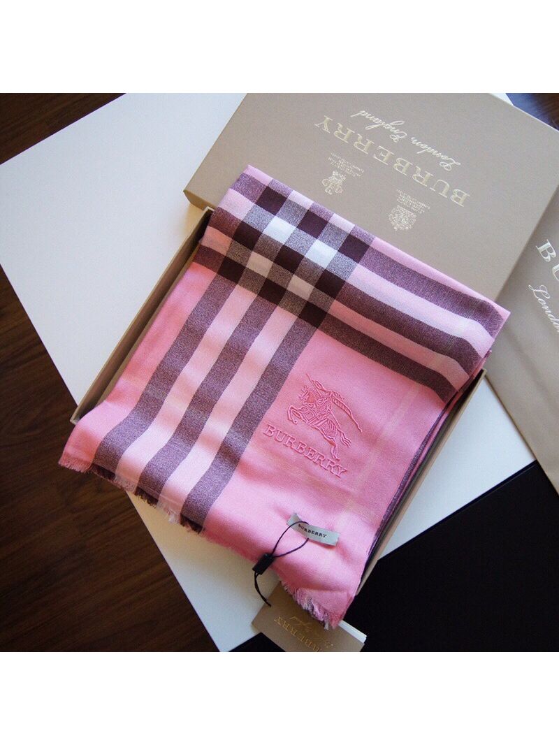 Burberry Horseferry LightWeigt Check Wool Cashmere Scarf 4552421 Pink