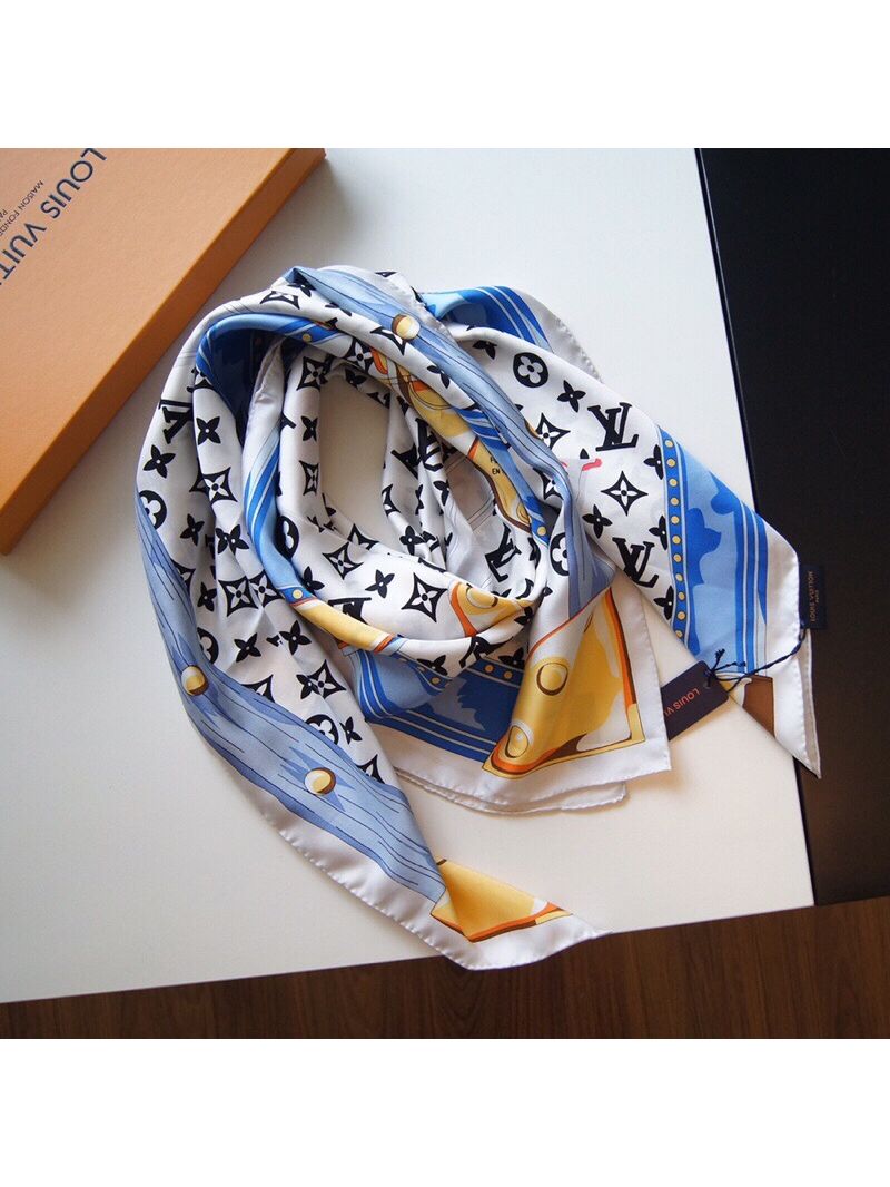 Louis Vuitton Summer Trunk Square M70745 Monogram Blue