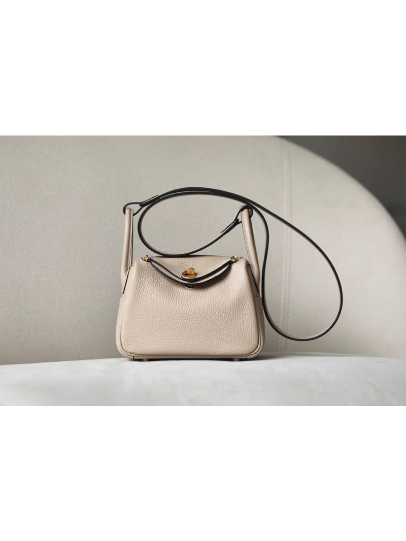 Hermes Mini Lindy 20cm Bag in Clemence Trench