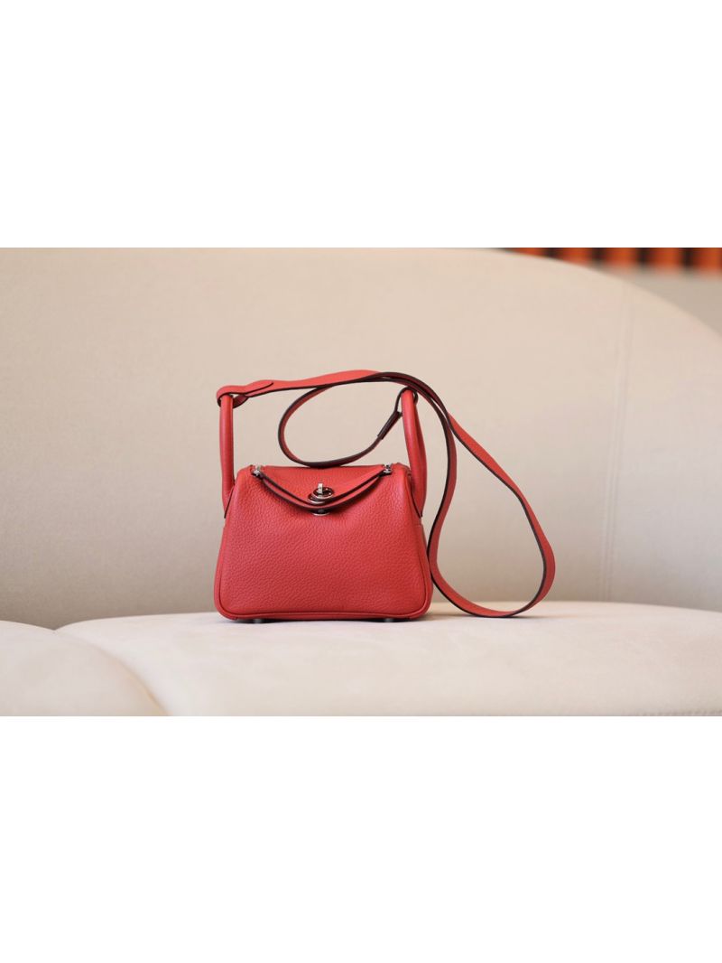 Hermes Mini Lindy 20cm Bag in Clemence Red