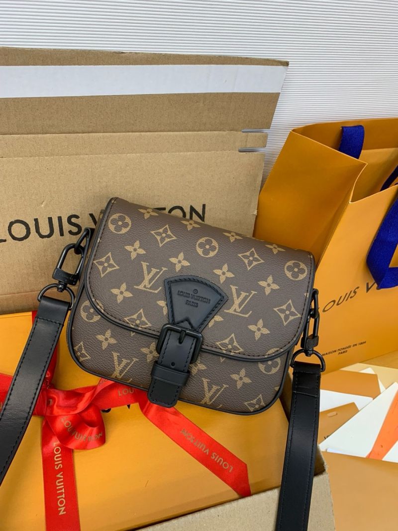 Louis Vuitton LV Montsouris Messenger PM​ monogram canvas m47060