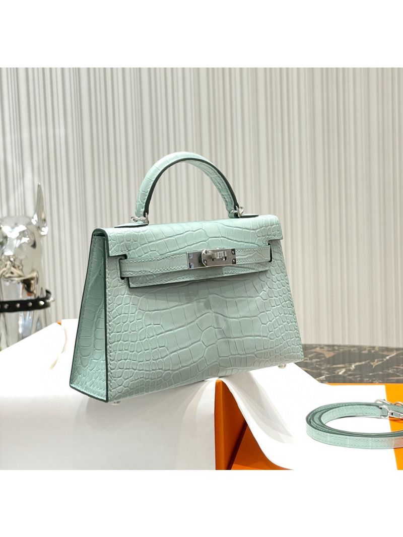 Hermès Mini Kelly Sellier II 20 in Matte Alligator Leather Mint