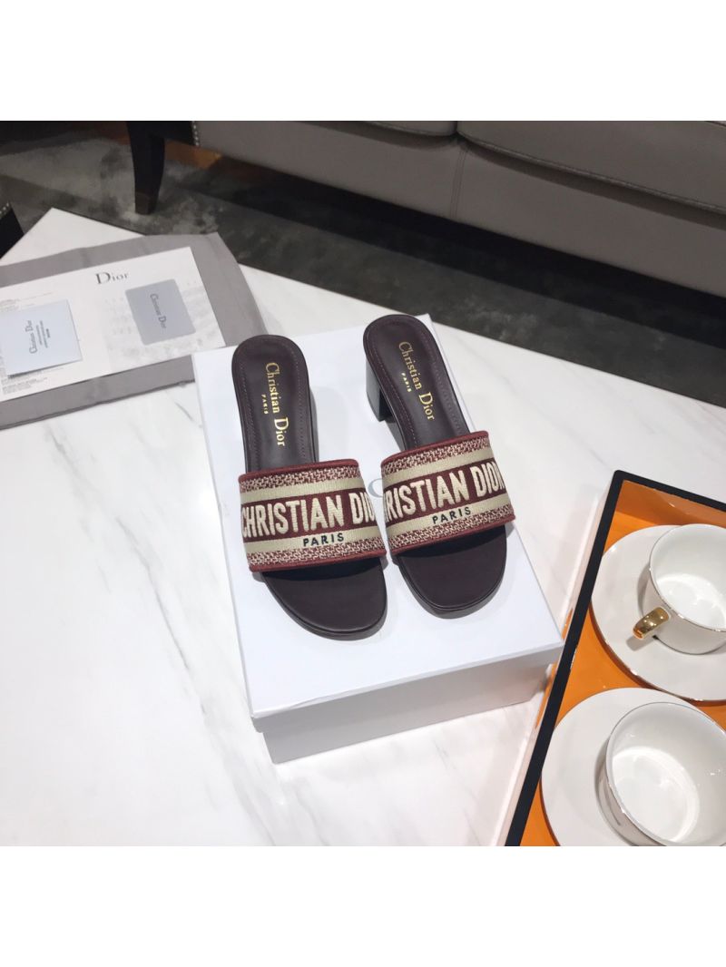 Dior DWAY Heeled Mule Embroidery KCQ24 Burgundy