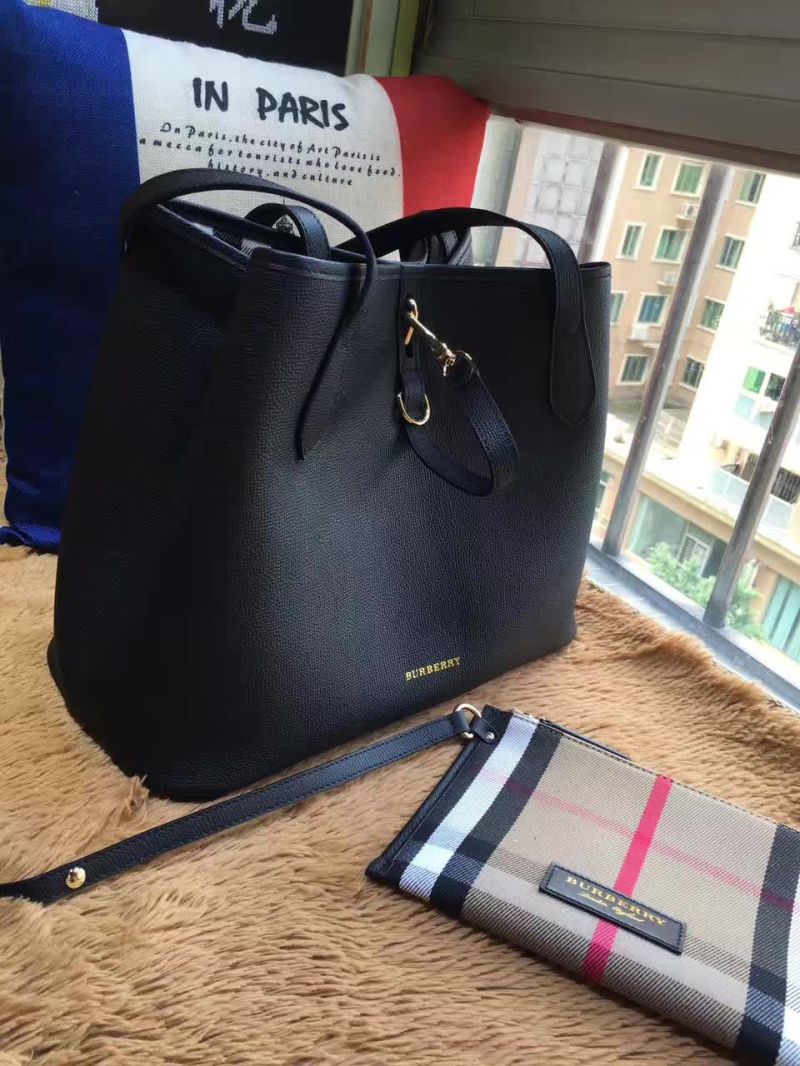 Burberry Medium Grainy Leather Tote Bag Black