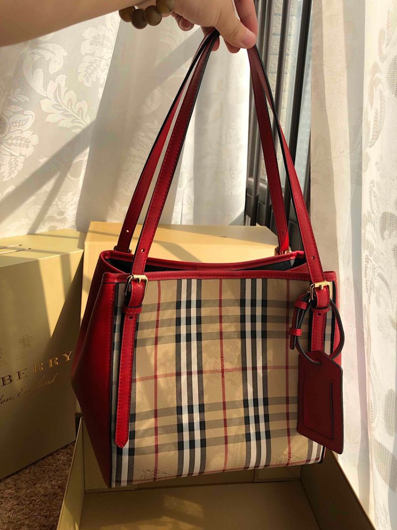 Burberry Small Canter in Horseferry Check Tote Bag with Leather Wings Red