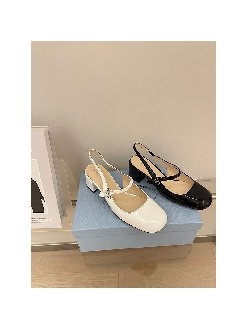 Prada Patent leather slingbacks 1I161N