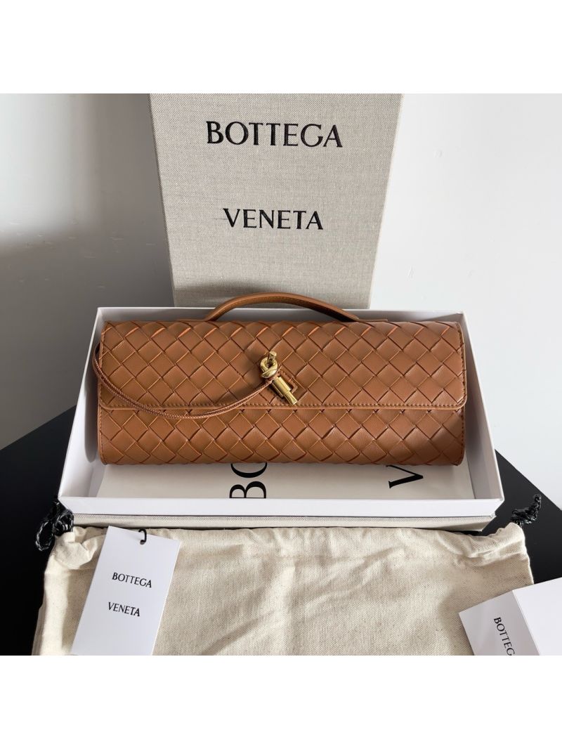 Bottega Veneta BV Long Clutch Andiamo With Handle Intrecciato Lambskin Leather 741511 Caramel