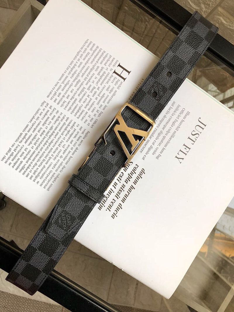 Louis Vuitton LV City Reversible Belt 35MM M0028T