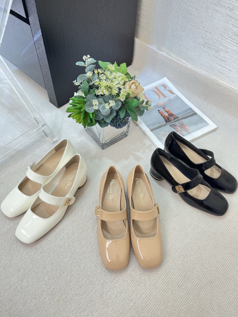 Dior Miss Dior Pump Blanc Patent Calfskin KDV268