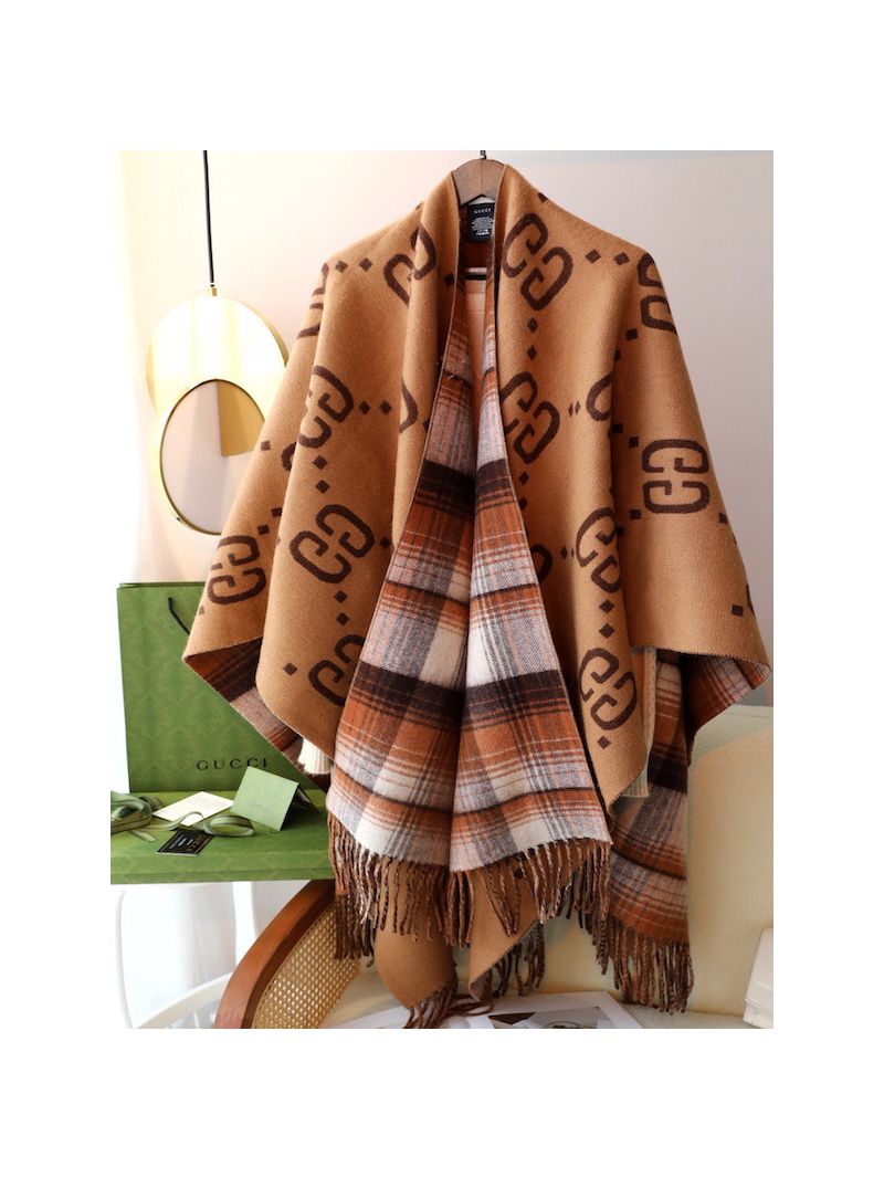 Gucci GG Reversible GG Wool Poncho 553118 Brown