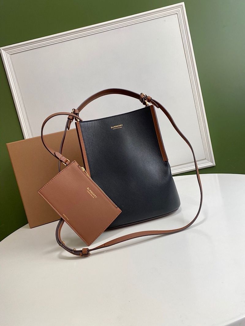 Burberry Small Two-tone Leather Peggy Bucket Bag 80229491 Black