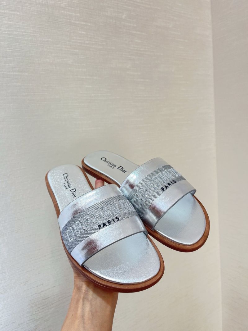 Dior Dway Slide Dway Slide Calf leather and embroidered cotton KCQ986C Metallic Silver