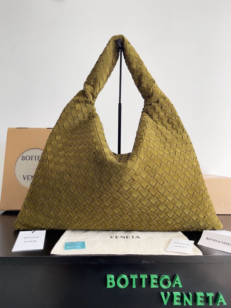 Bottega Veneta BV Large Hop with Smooth Suede Intrecciato Leather 763970 Pinecone