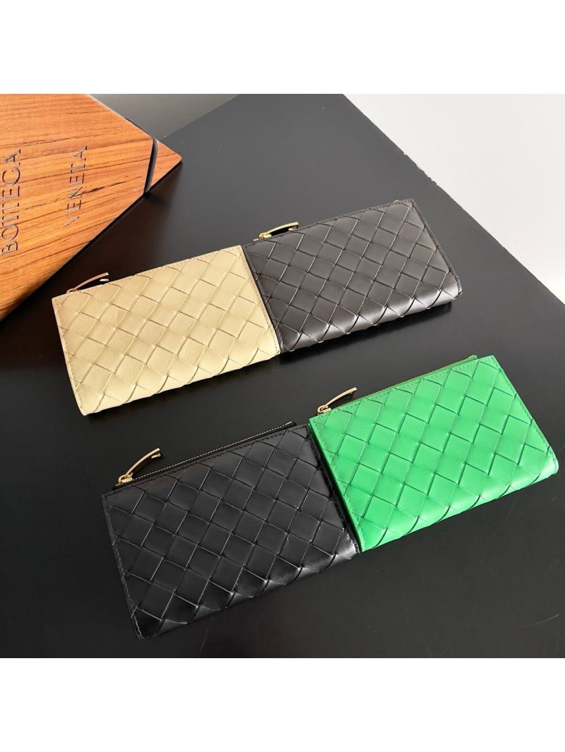 Bottega Veneta BV Intrecciato Medium Bi-Fold Wallet Lambskin 667468V ii