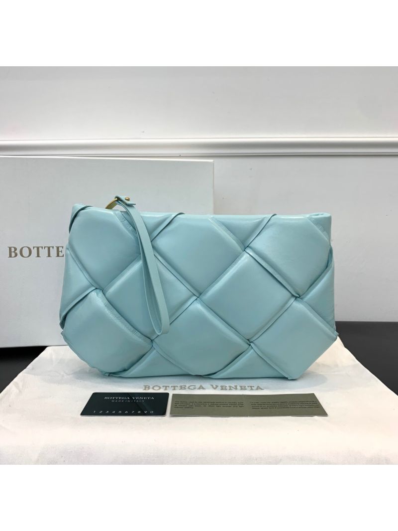 Bottega Veneta BV Pouch Padded Maxi Weave in Crackled Papery Calfskin 593019 Ice Blue
