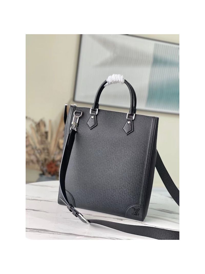 Louis Vuitton LV Aerogram Vertical Tote M30811