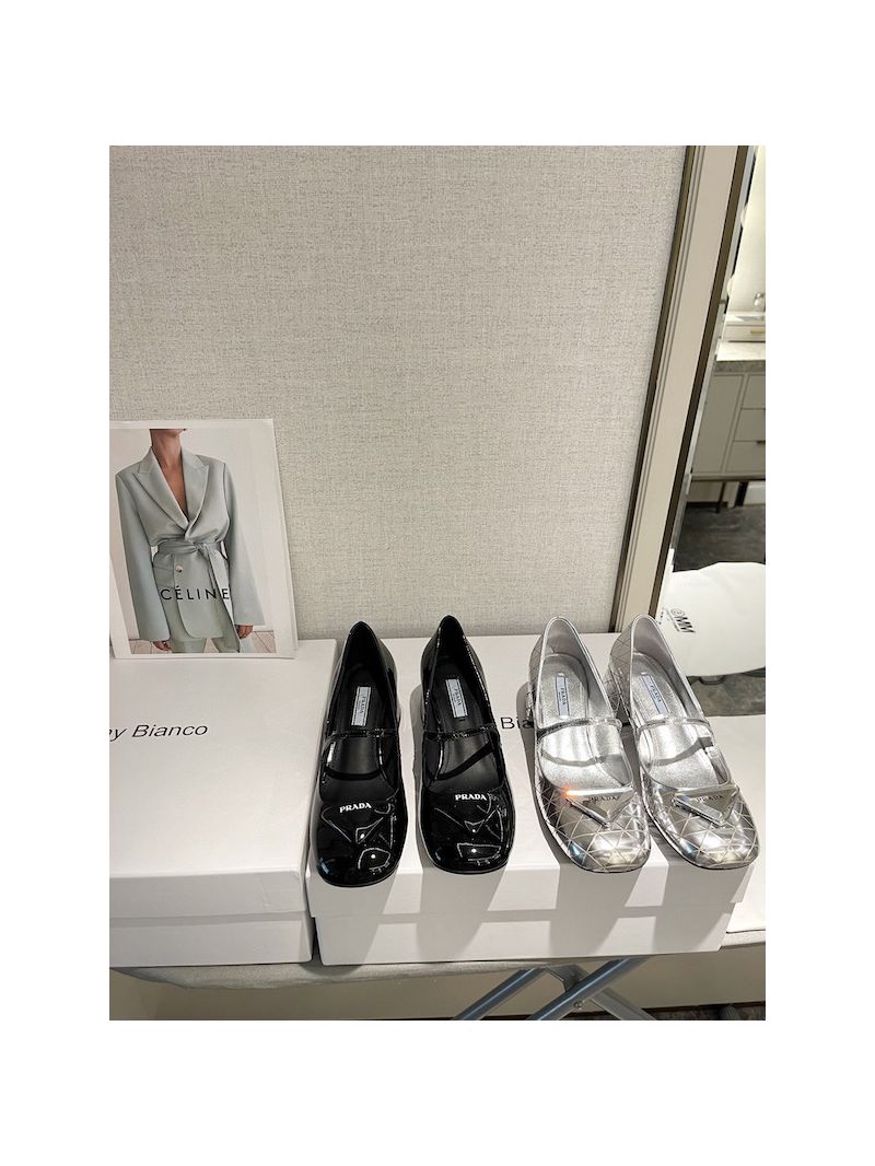 Prada Patent Leather Pumps 1I771M Black