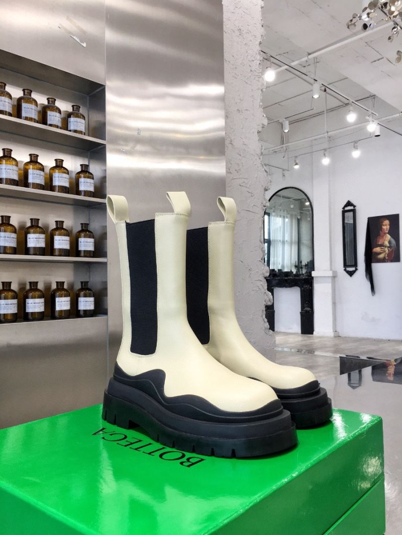 Bottega Veneta BV Tire Boots 630297 Vaseline Black