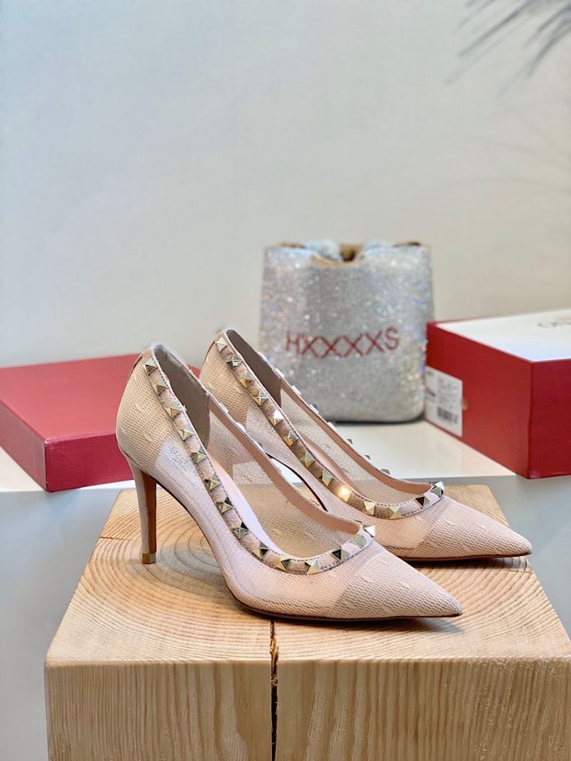 Valentino Rockstud Lace Pump 85mm Nude