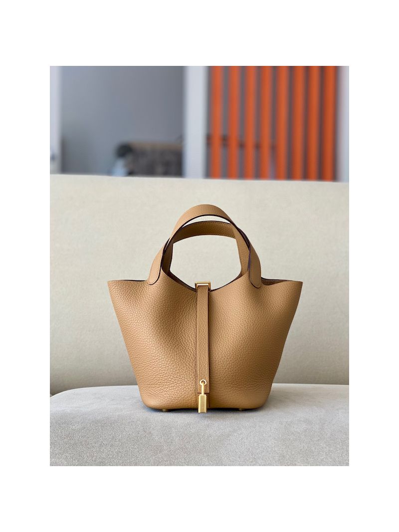 Hermes Picotin Lock bag 4B Biscuit Clemence leather 