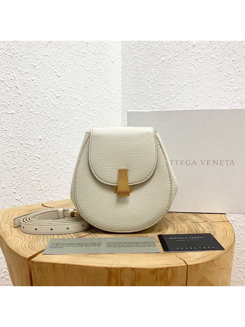 Bottega Veneta Rounded Belt Bag 576643 White