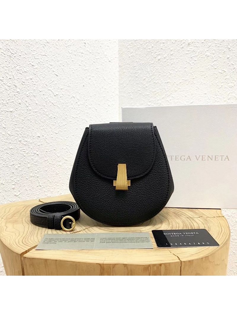 Bottega Veneta Rounded Belt Bag 576643 Black