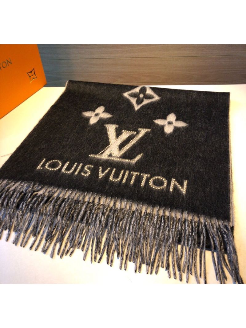Louis Vuitton LV Studdy Scarf Reykjavik M71588