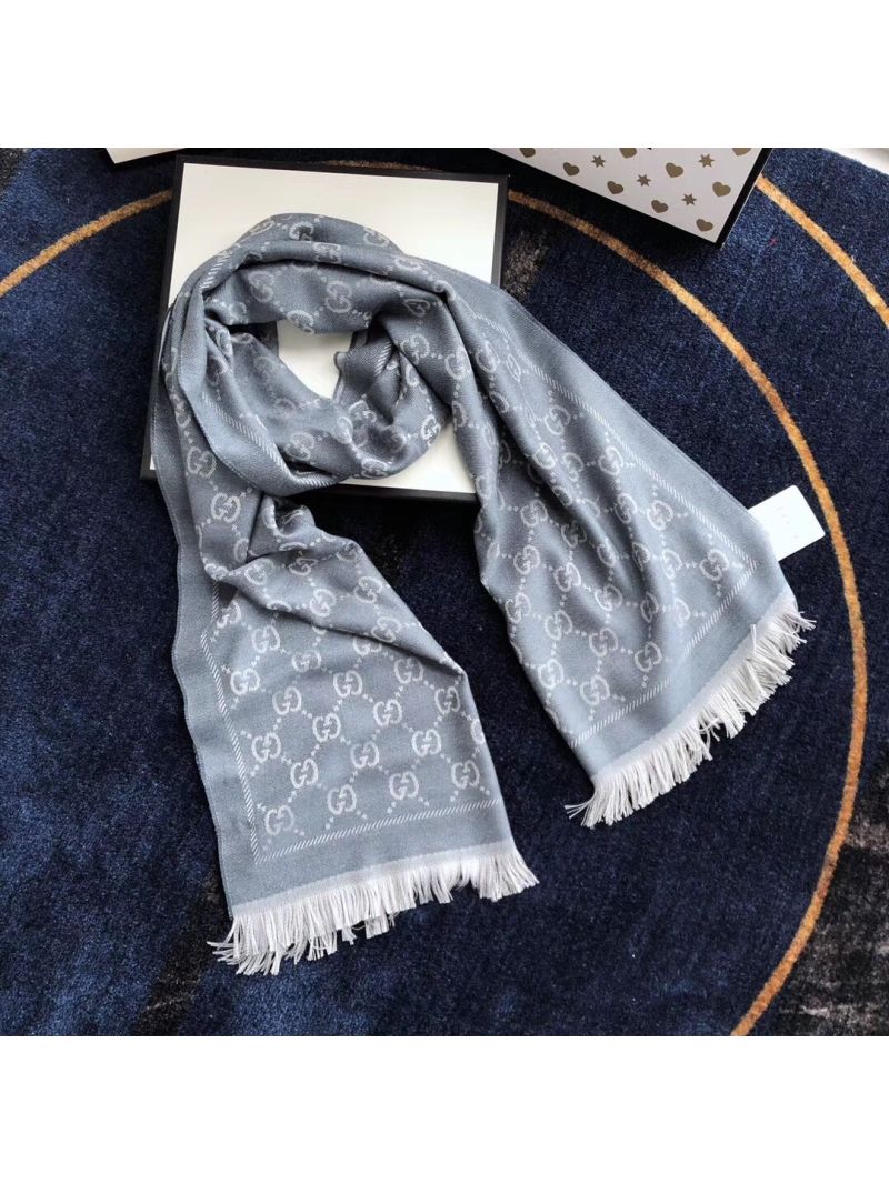 Gucci GG Jacquard Pattern Knitted Scarf Grey