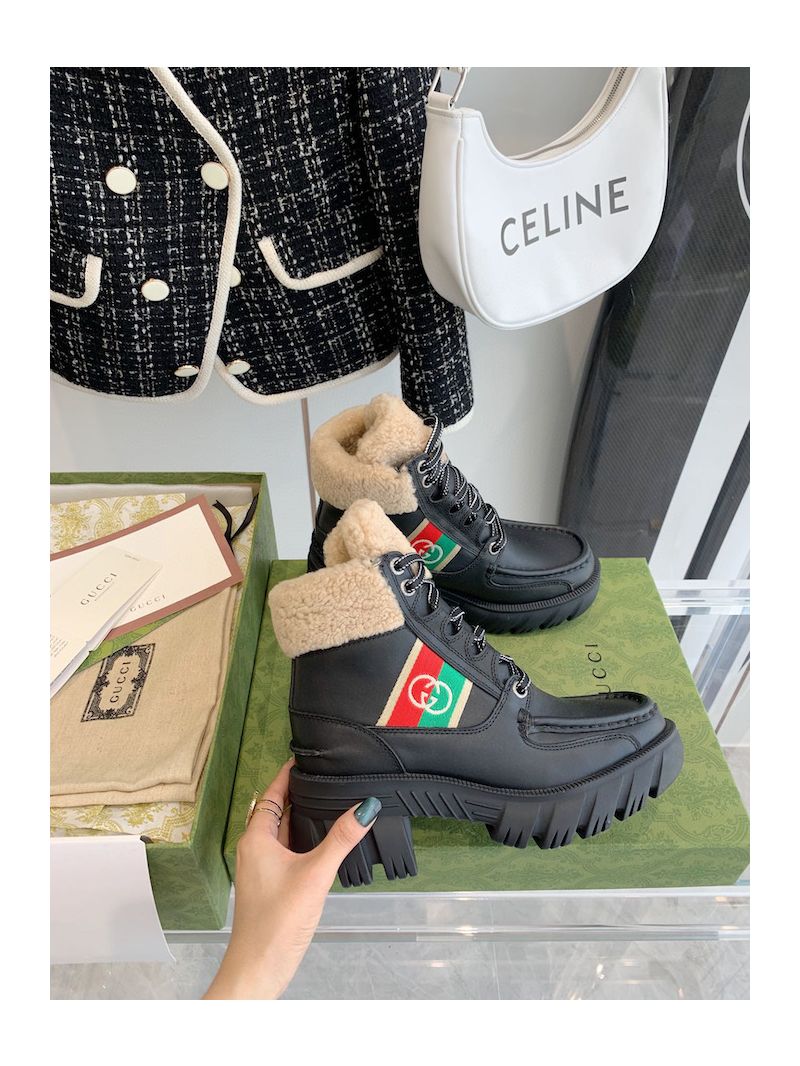 Gucci Women's Ankle Boot With Stripe with Merino Wool 670406 Black Leather