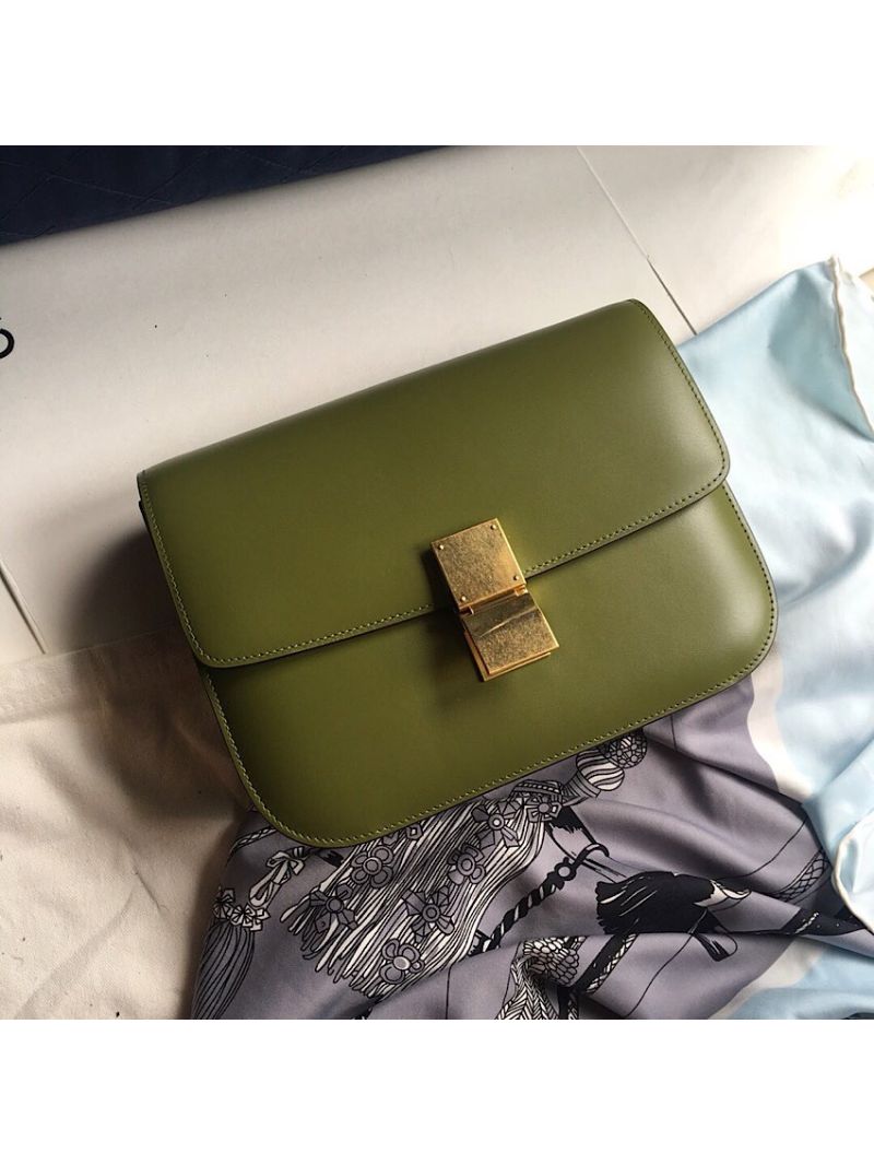 Celine Classic Box Bag in Smooth Calfskin Matcha